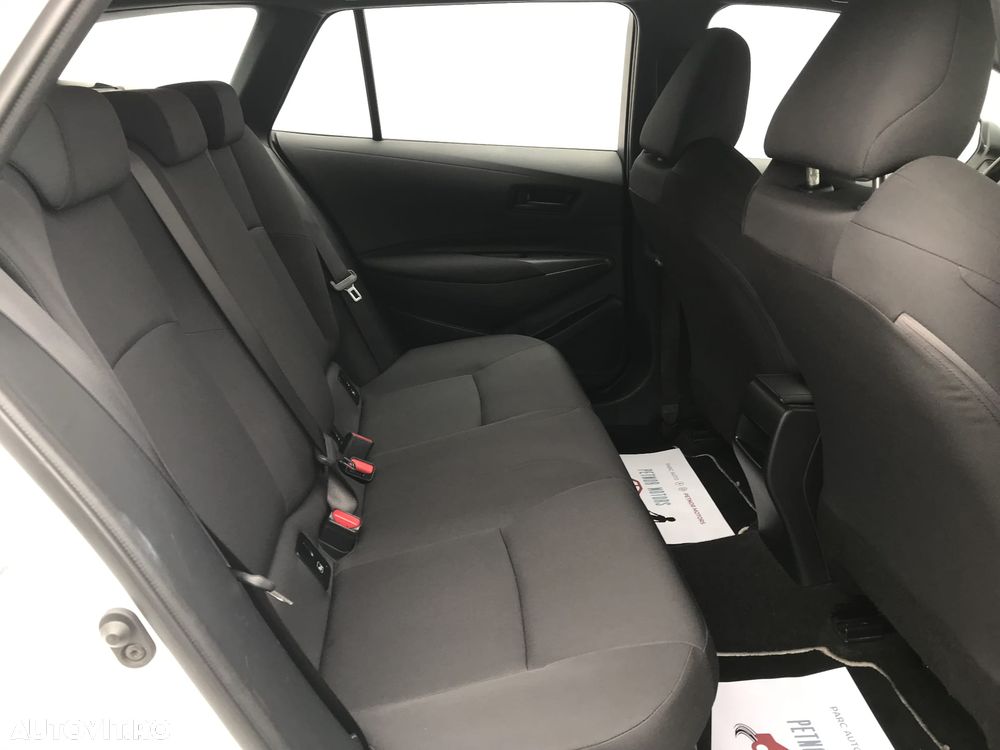 Toyota Corolla 1.8 HSD Eco - 16