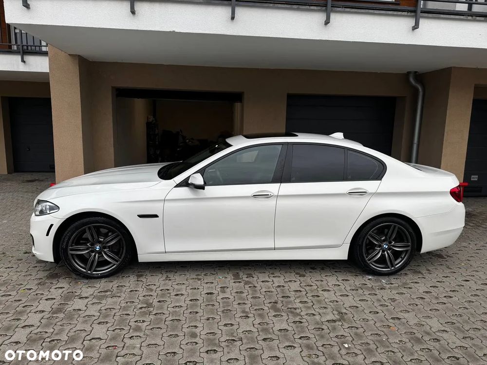 BMW Seria 5 530d xDrive Touring Luxury Line - 26