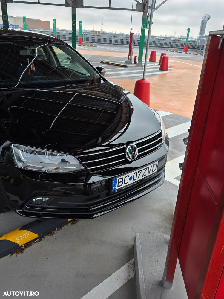 Volkswagen Jetta 1.2 TSI Comfortline - 8