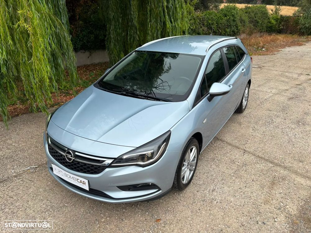 Opel Astra - 2