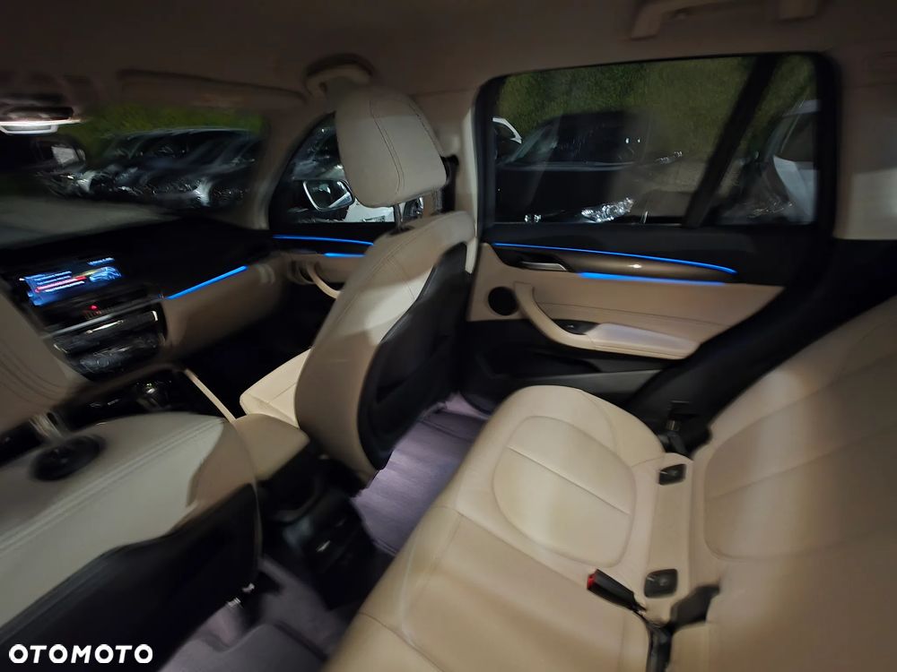 BMW X1 xDrive25e Business Edition - 39