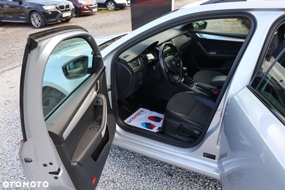 Skoda Octavia 1.4 TSI Ambition - 9