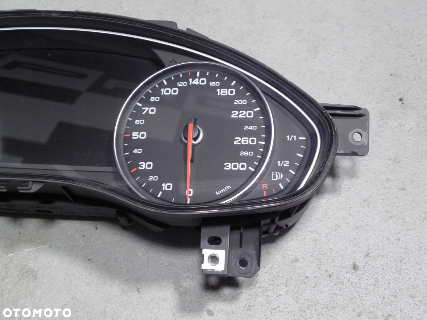 AUDI A6 C7 // LICZNIK ZEGARY 4G8920932D - 3