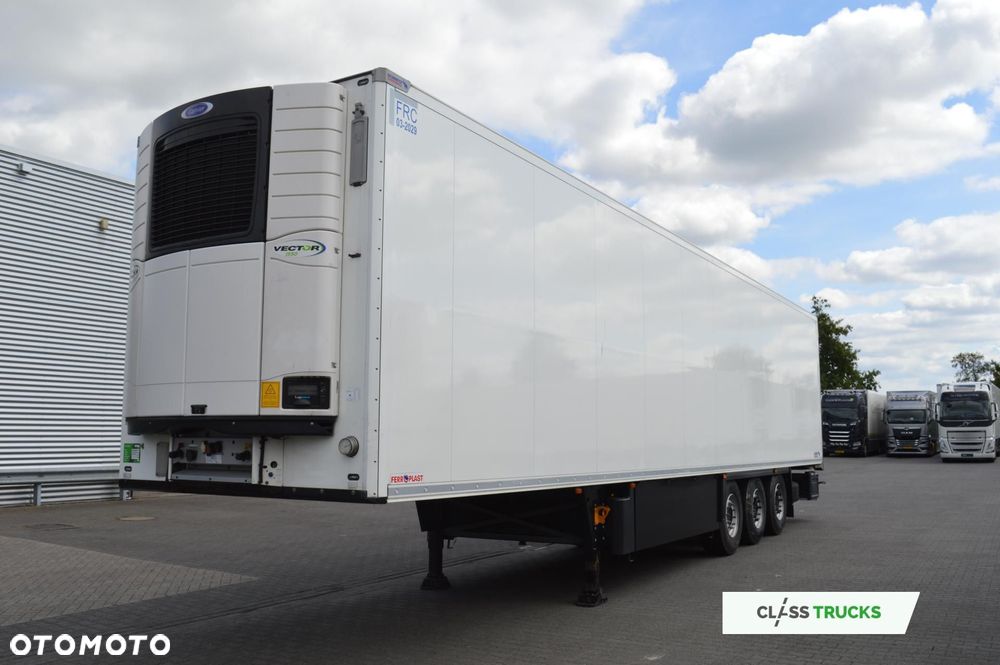 Schmitz Cargobull SKO FP 60 Carrier Vector 1550 - 1