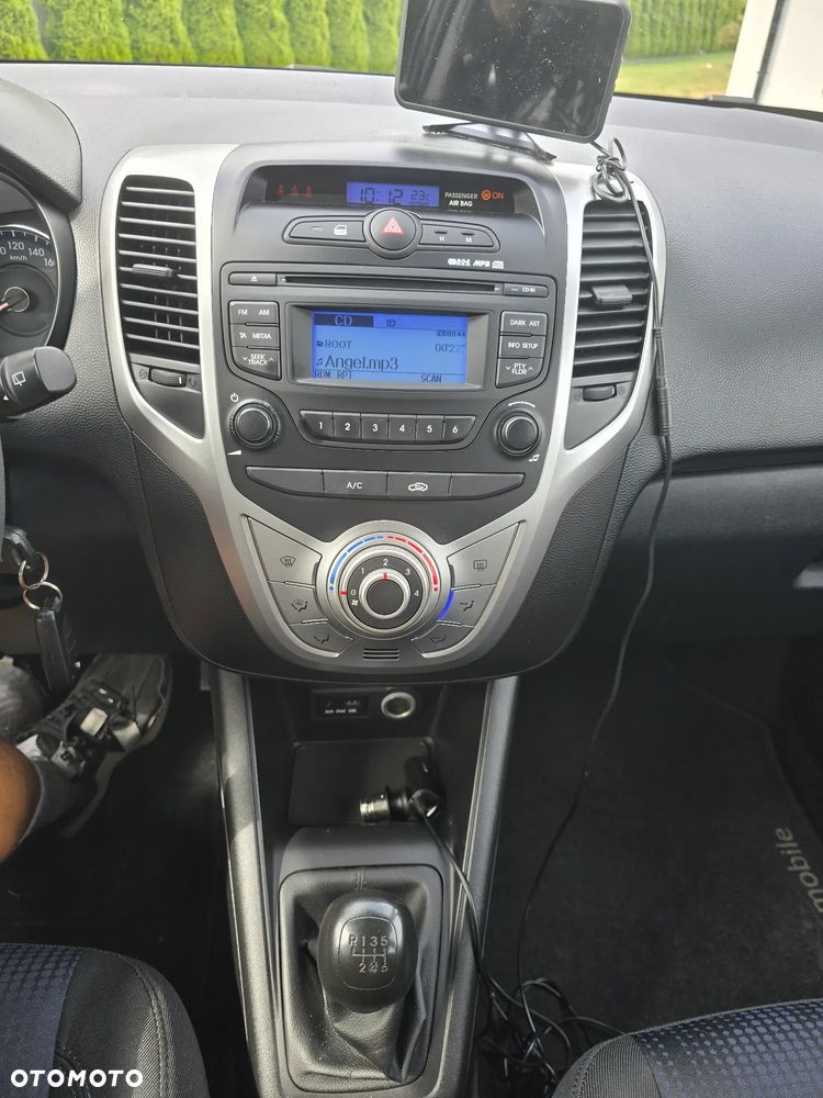 Hyundai ix20 1.6 CRDi Fifa World Cup Edition - 10