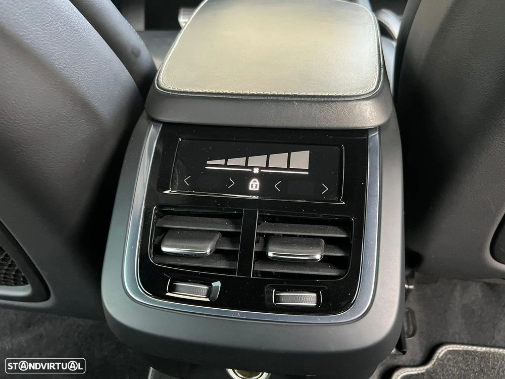 Volvo S90 2.0 D4 R-Design Geartronic - 34