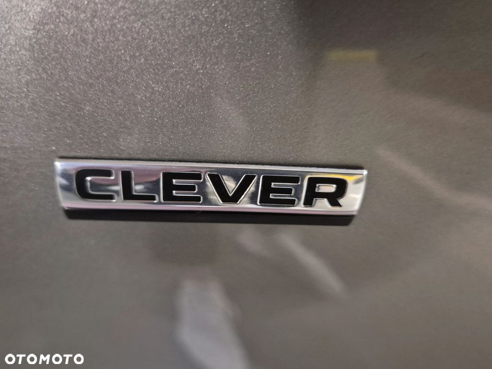 Skoda Octavia 1.8 TSI DSG Clever - 9