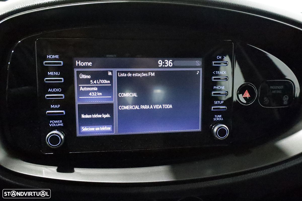 Toyota Aygo 1.0 X-Play - 9