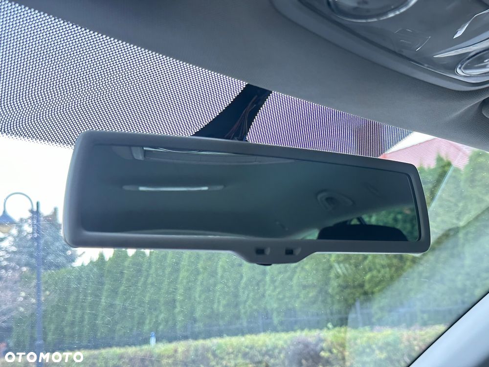 Skoda Octavia 2.0 TDI Elegance DSG - 26