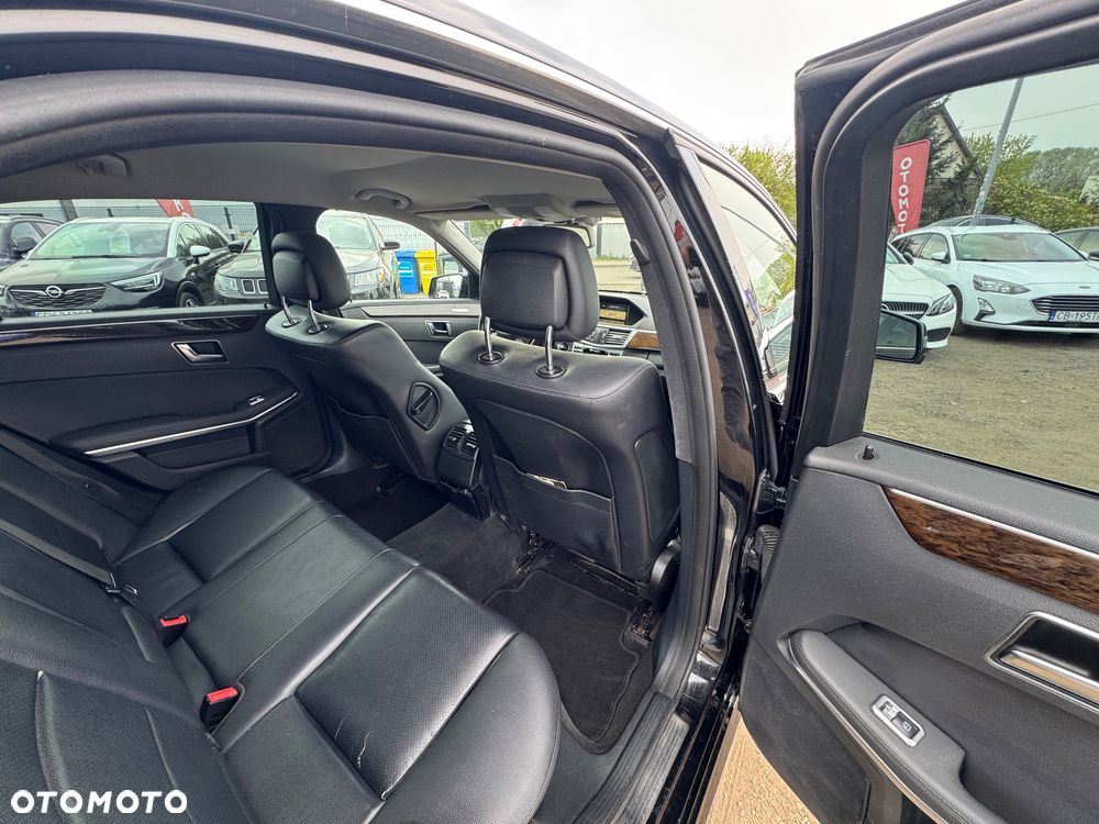 Mercedes-Benz Klasa E 200 CDI DPF BlueEFFICIENCY Automatik - 24