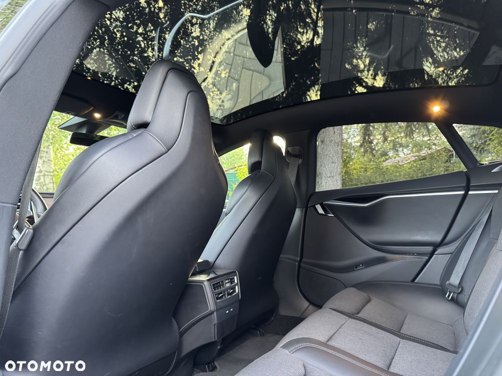 Tesla Model S Long Range Plus - 27
