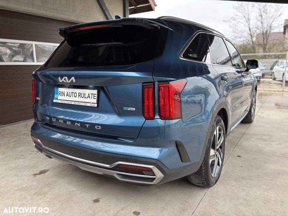 Kia Sorento 1.6 T-GDI HEV 6AT 4x4 7P Design+ - 9