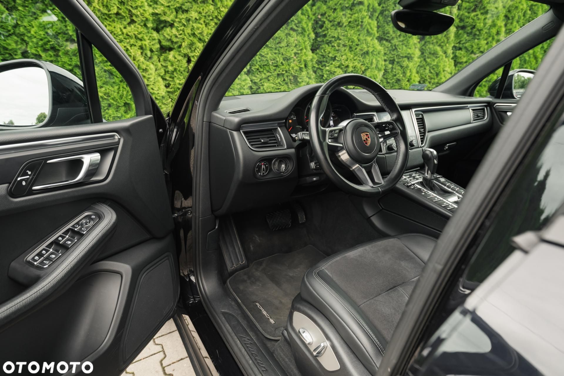 Porsche Macan - 9