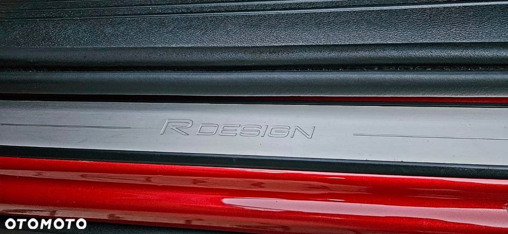 Volvo XC 40 D4 AWD Geartronic R-Design - 17