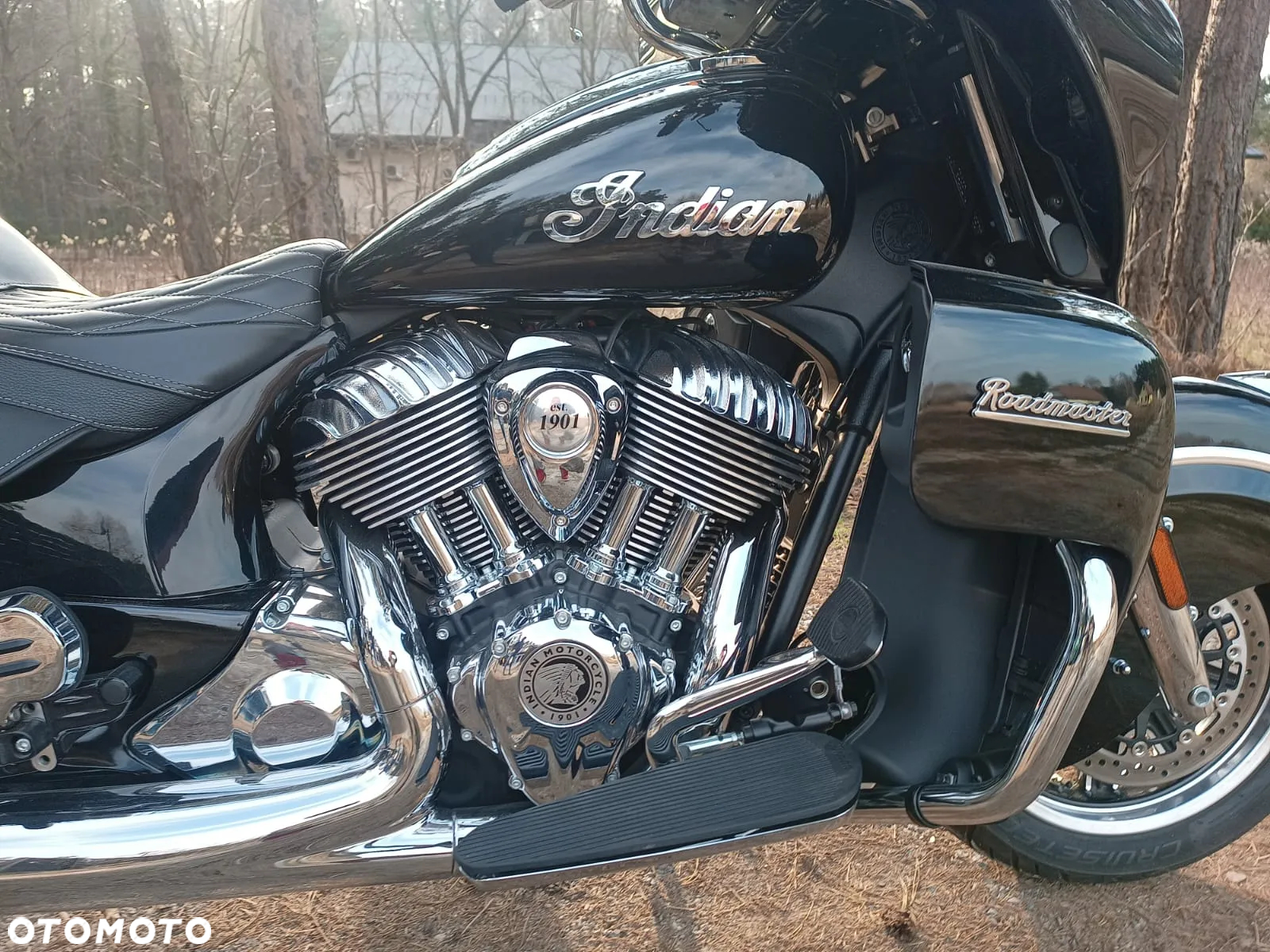 Indian Roadmaster - 4