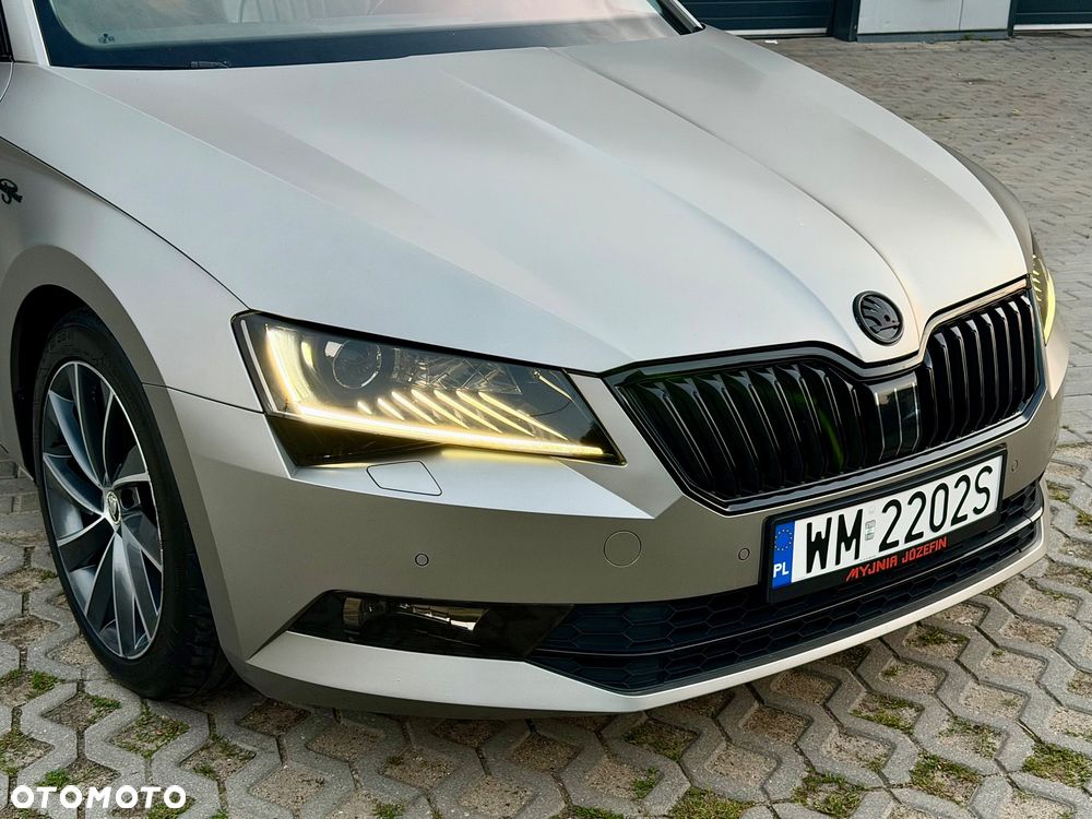 Skoda Superb 2.0 TDI L&K DSG - 15