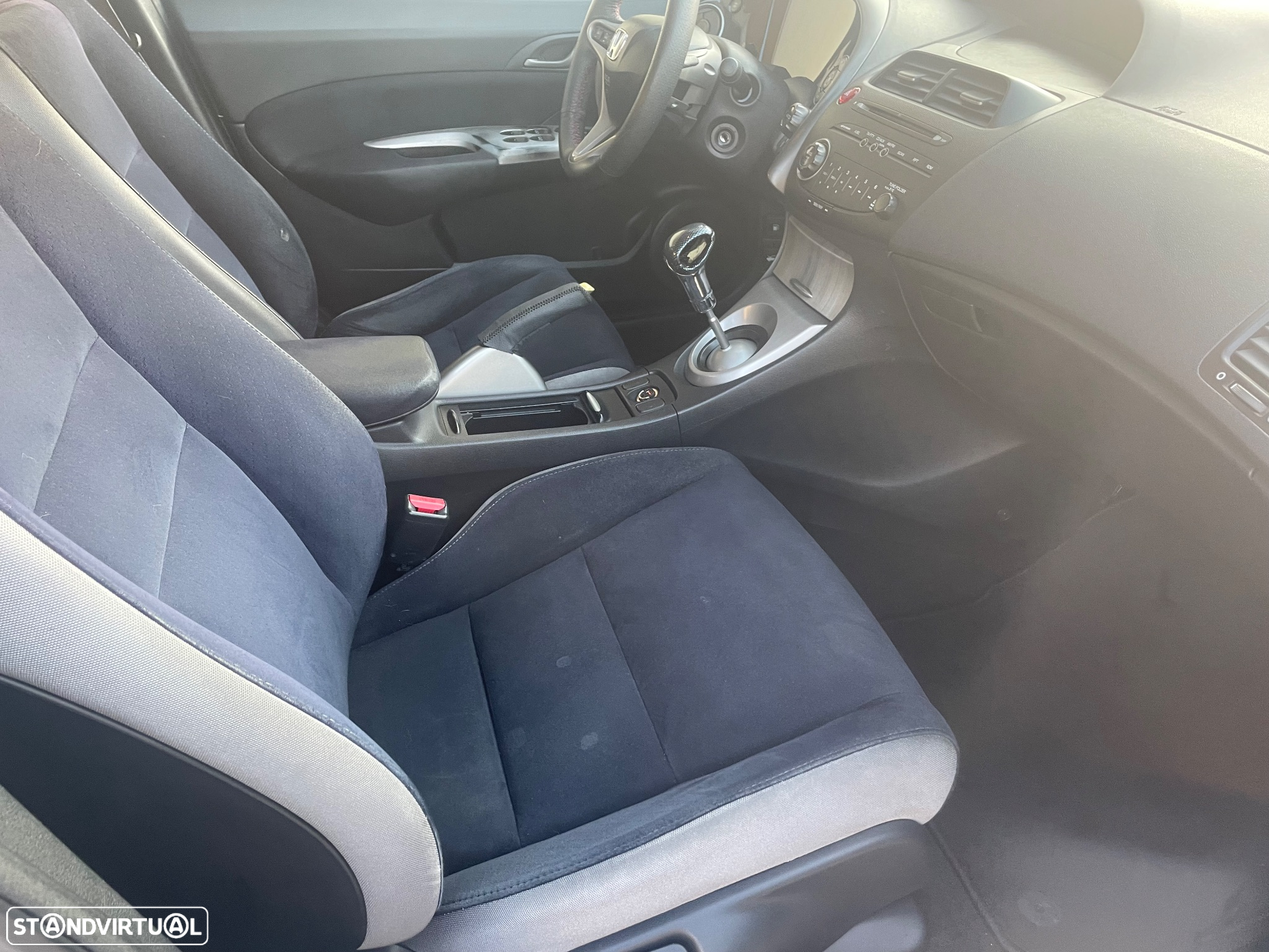 Honda Civic 1.8 Sport - 14