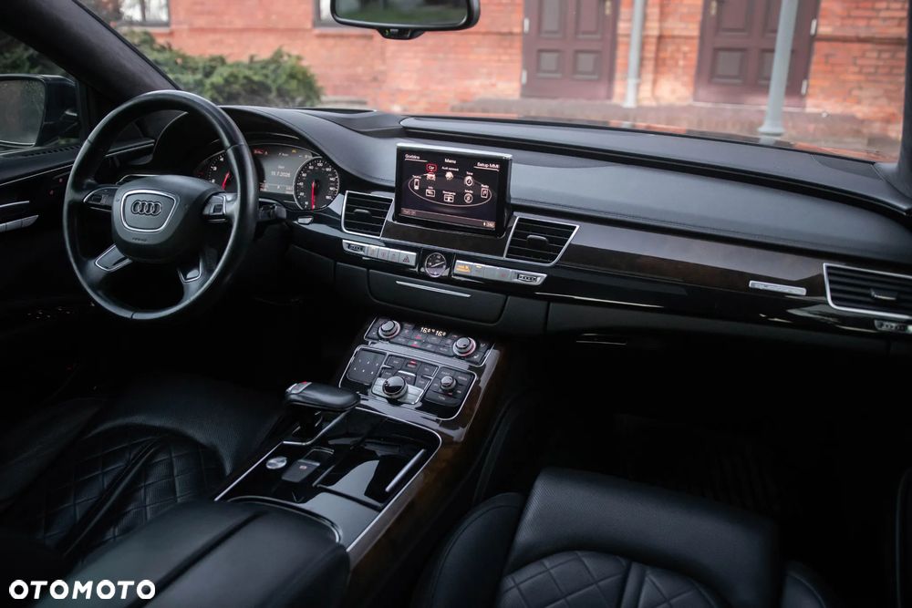 Audi A8 4.0 TFSI cylinder on demand quattro tiptronic Lang - 18