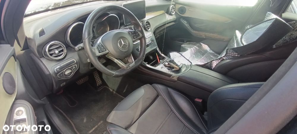 Mercedes-Benz GLC AMG 43 4-Matic - 8