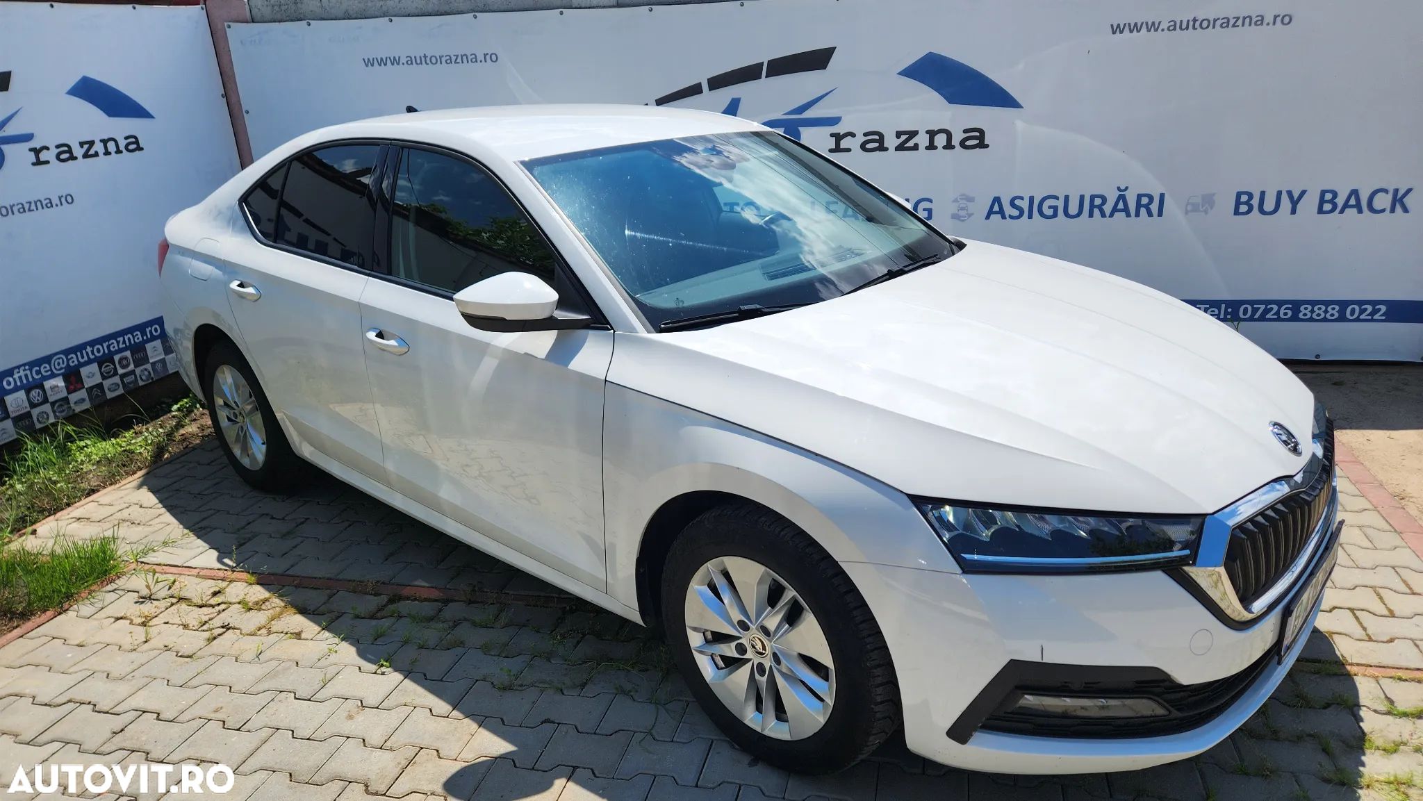 Skoda Octavia - 1