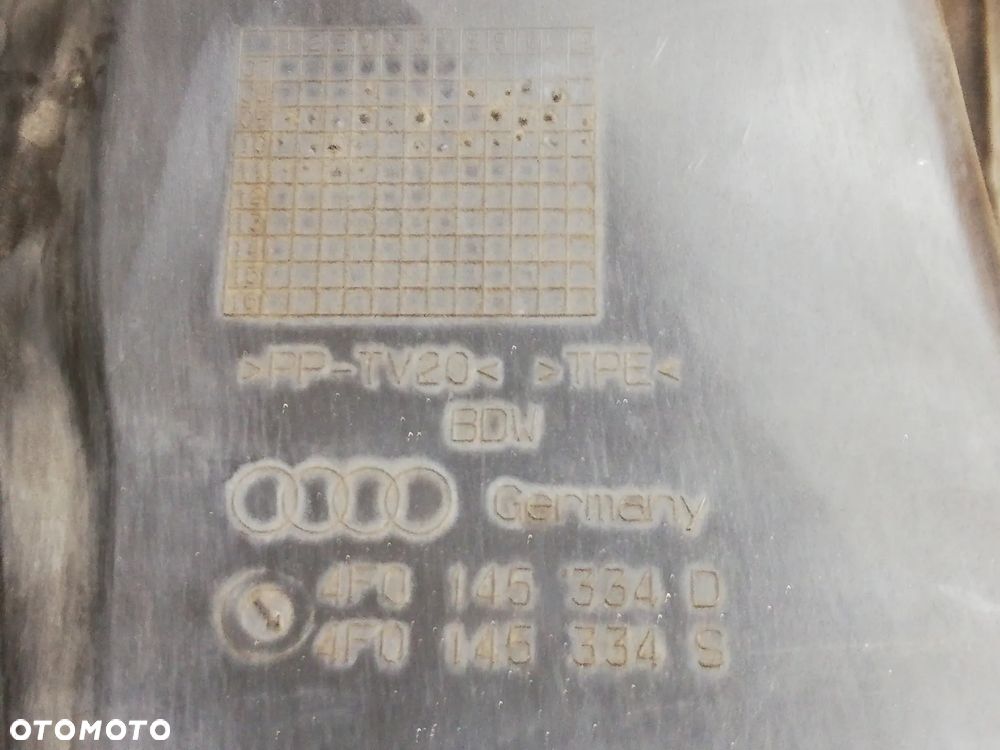 AUDI A6 C6 KIEROWNICA DOLOT POWIETRZA 4F0145334D - 4