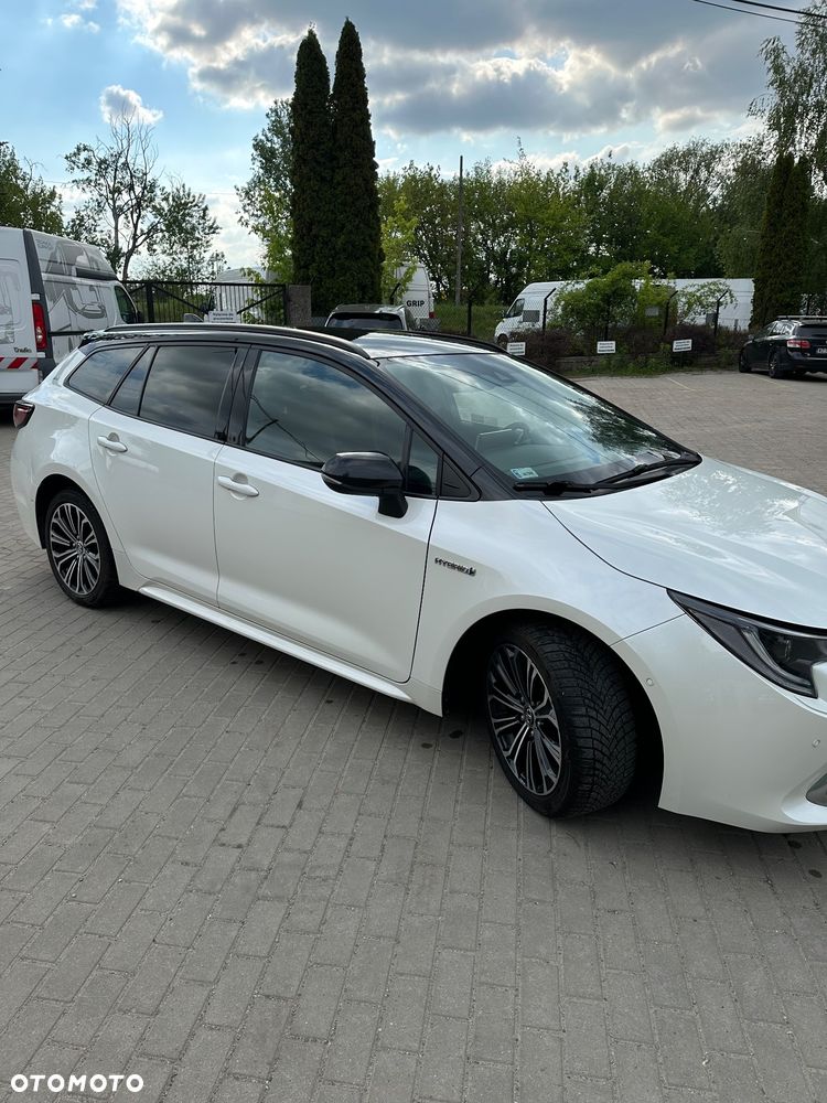 Toyota Corolla 1.8 Hybrid Selection - 3