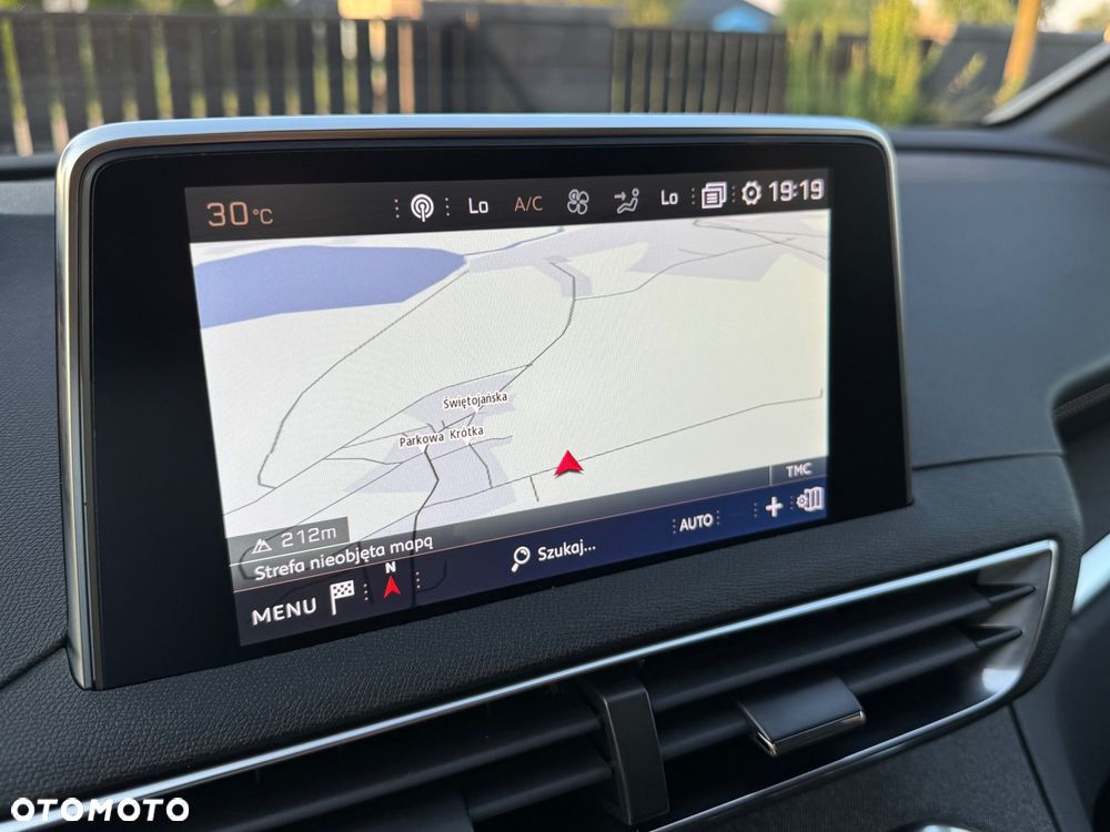 Peugeot 3008 1.5 BlueHDi GT S&S - 32