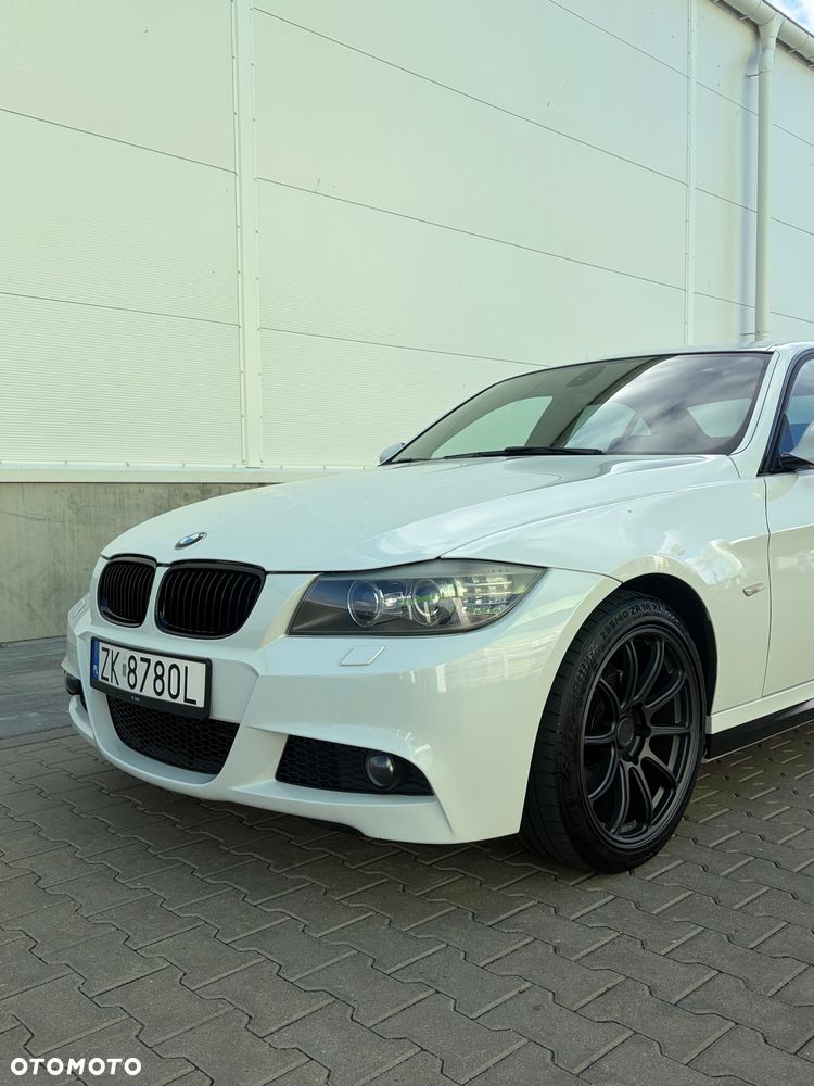 BMW Seria 3 320i Edition Sport - 8