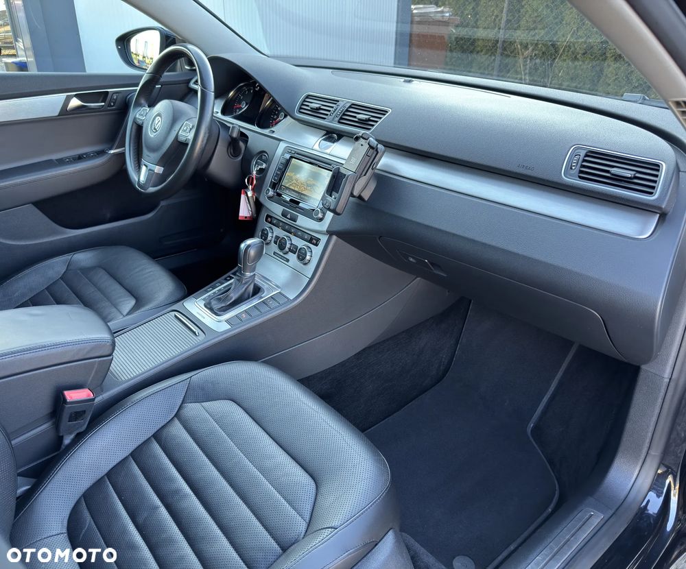 Volkswagen Passat 3.6 V6 4Motion DSG Highline - 34