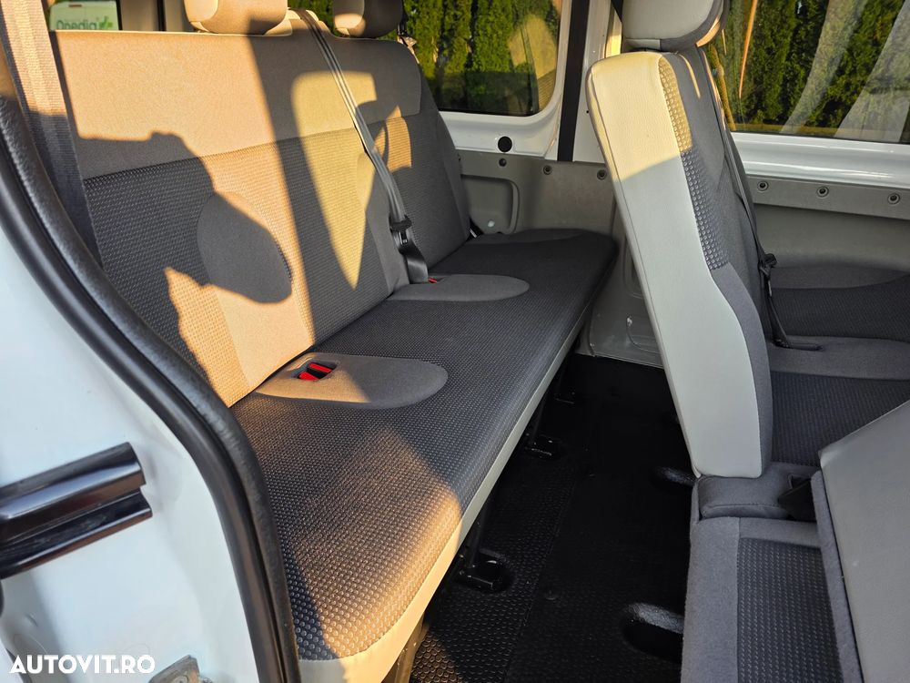 Opel Vivaro - 26