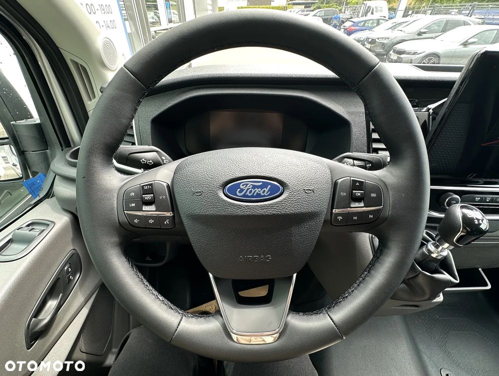 Ford Transit - 15
