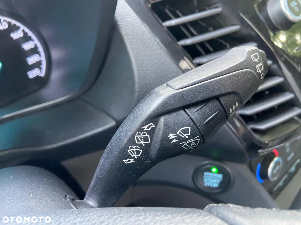 Ford Tourneo Connect 1.5 EcoBlue Trend - 28