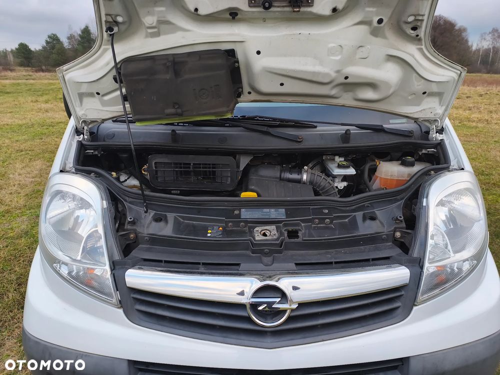 Opel VIVARO - 16