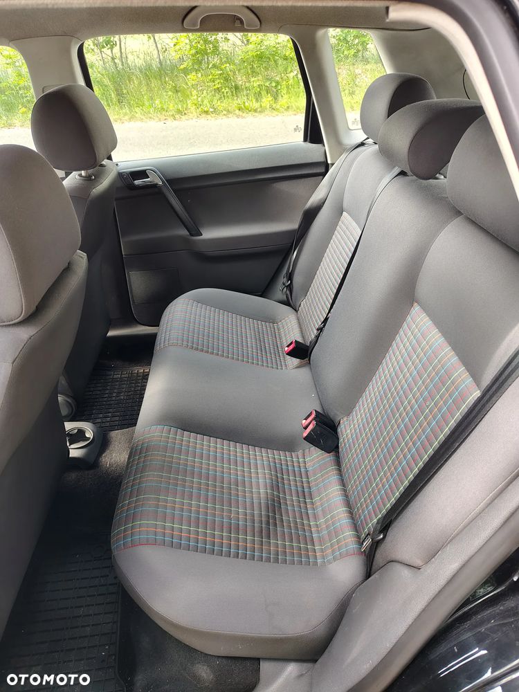 Volkswagen Polo 1.4 TDI Comfortline - 9