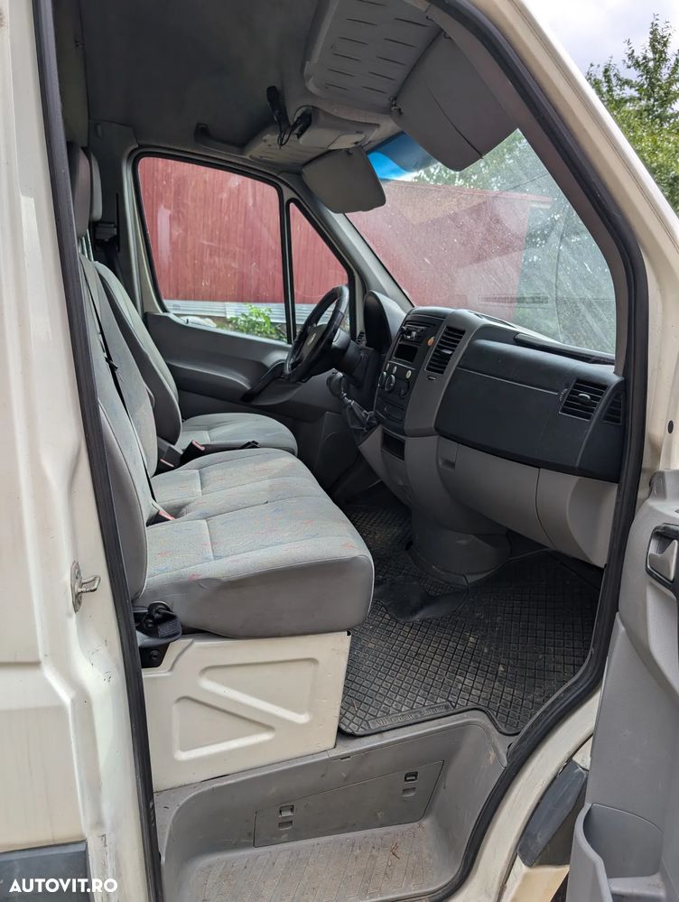 Volkswagen CRAFTER - 10