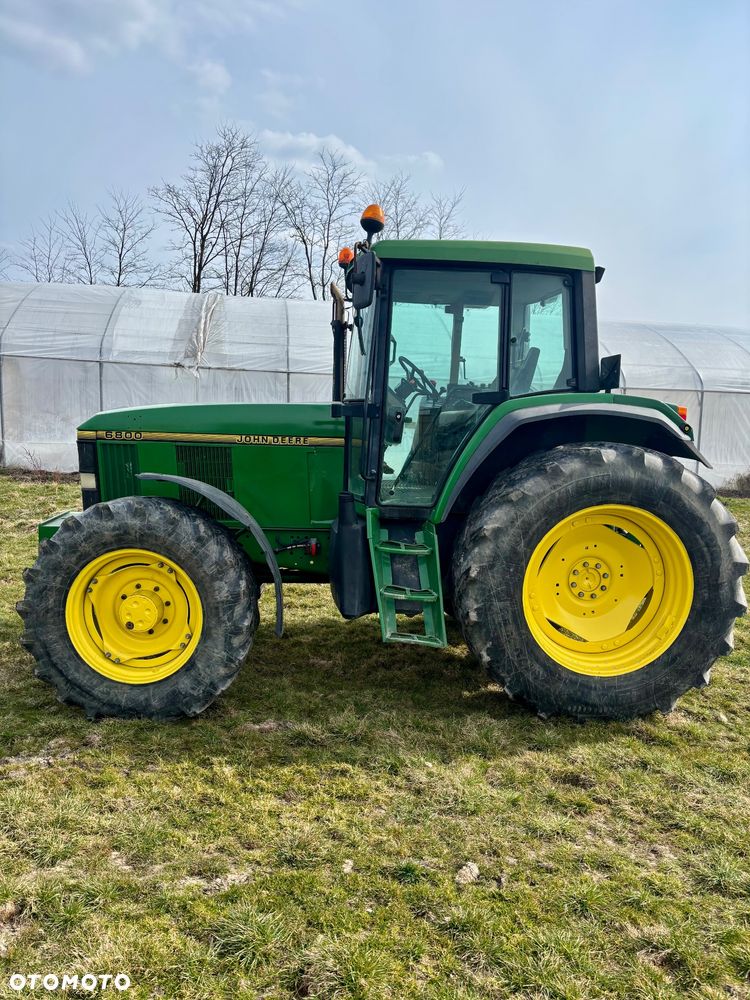 John Deere 6800 - 3