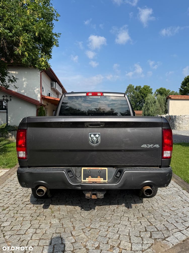 RAM 1500 Crew Cab Shortbed Laramie - 14
