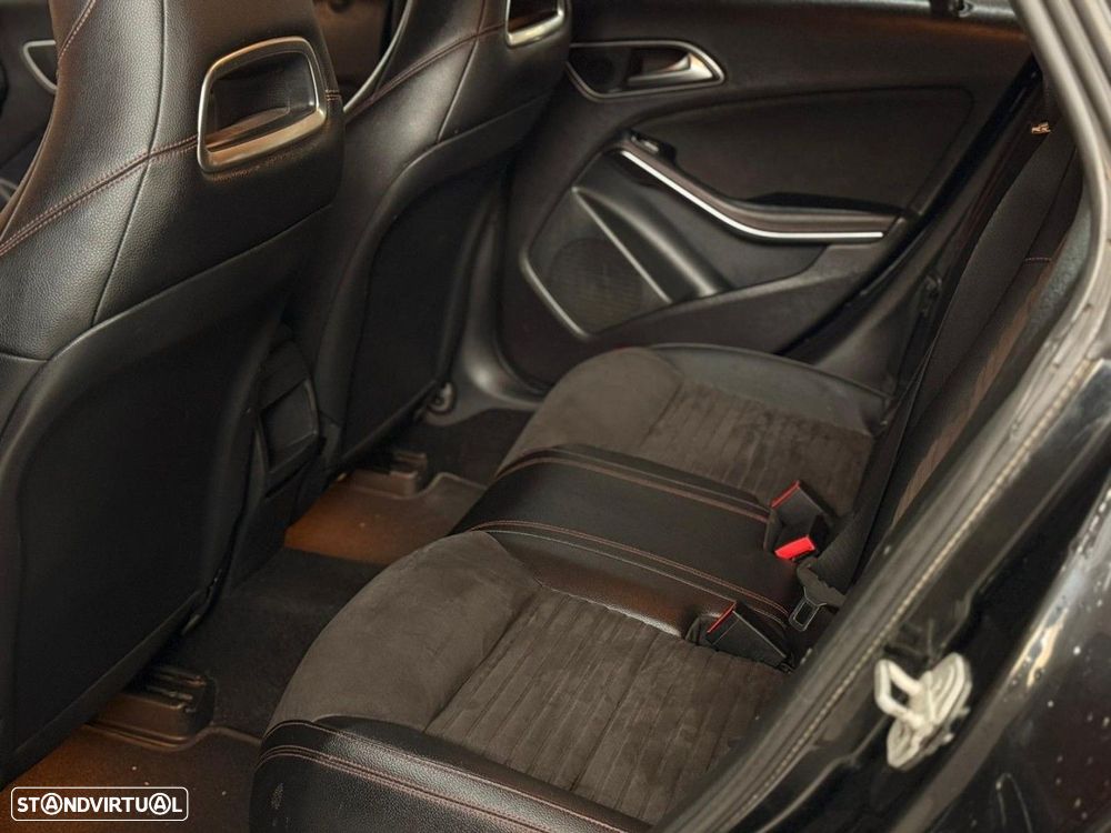 Mercedes-Benz CLA 200 d Shooting Brake AMG Line Aut. - 10