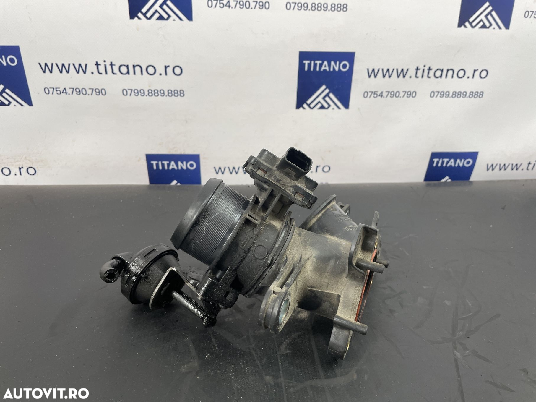 Clapeta de acceleratie CITROEN DS5 2.0HDI AUTOMAT 163cp - 2