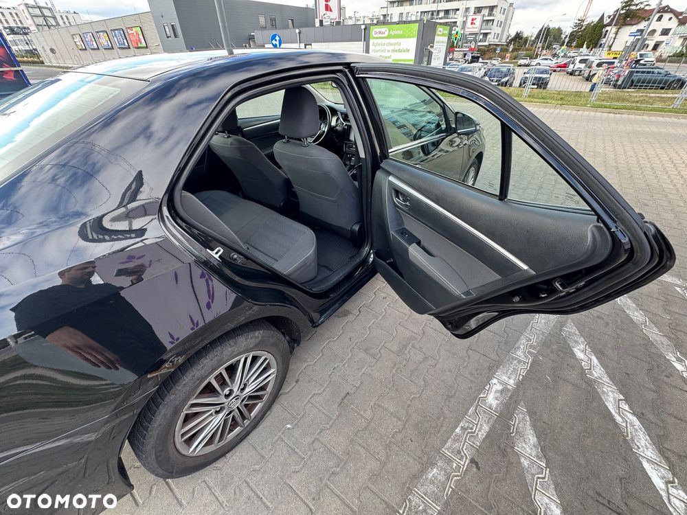 Toyota Corolla 1.6 Comfort MS - 22