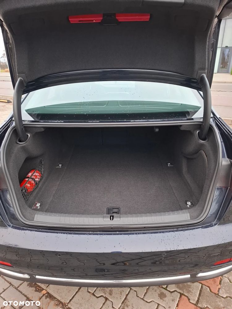 Audi A6 Limousine 40 TDI quattro S tronic design - 24