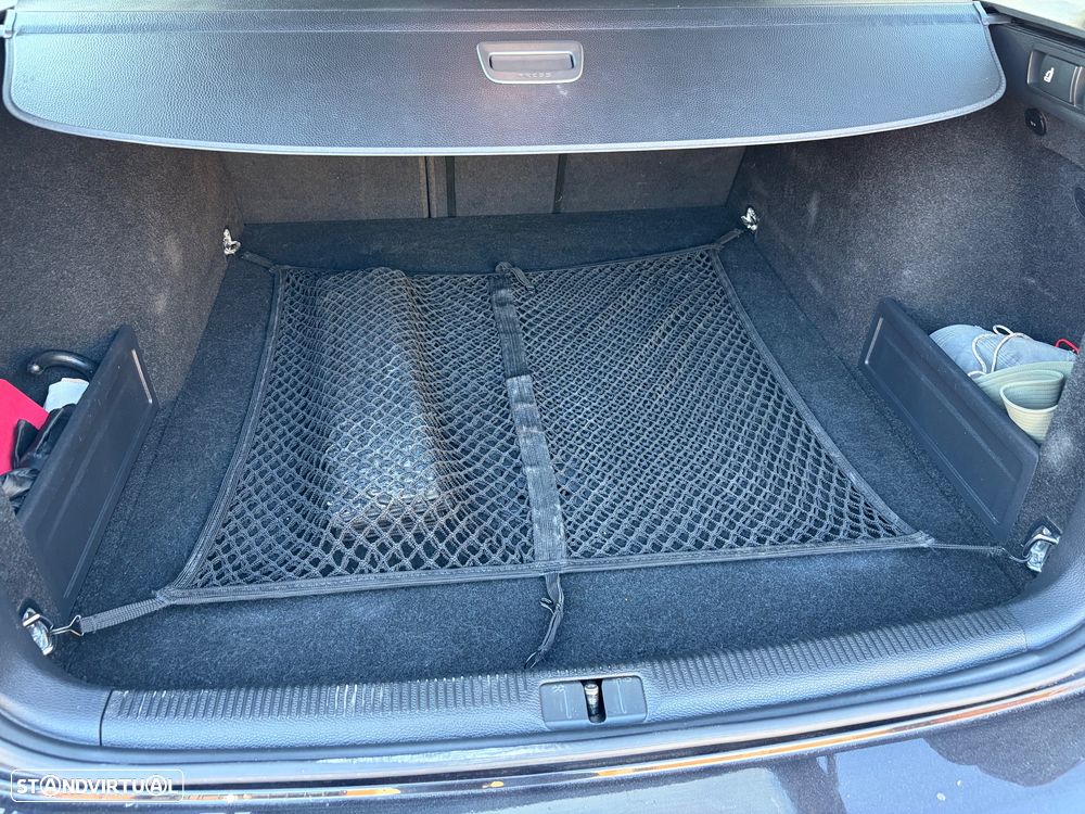 VW Passat Variant 1.6 TDI Confortline - 13