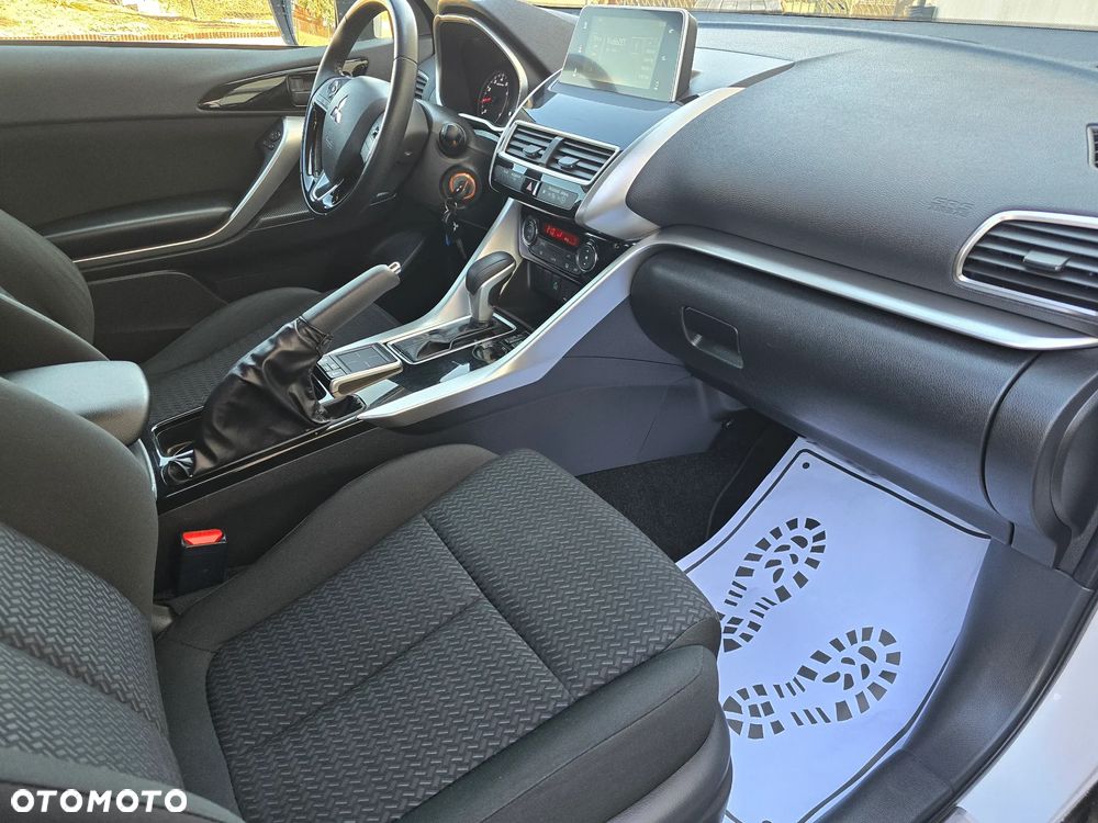 Mitsubishi Eclipse Cross 1.5 T-MIVEC 2WD CVT Diamant - 15