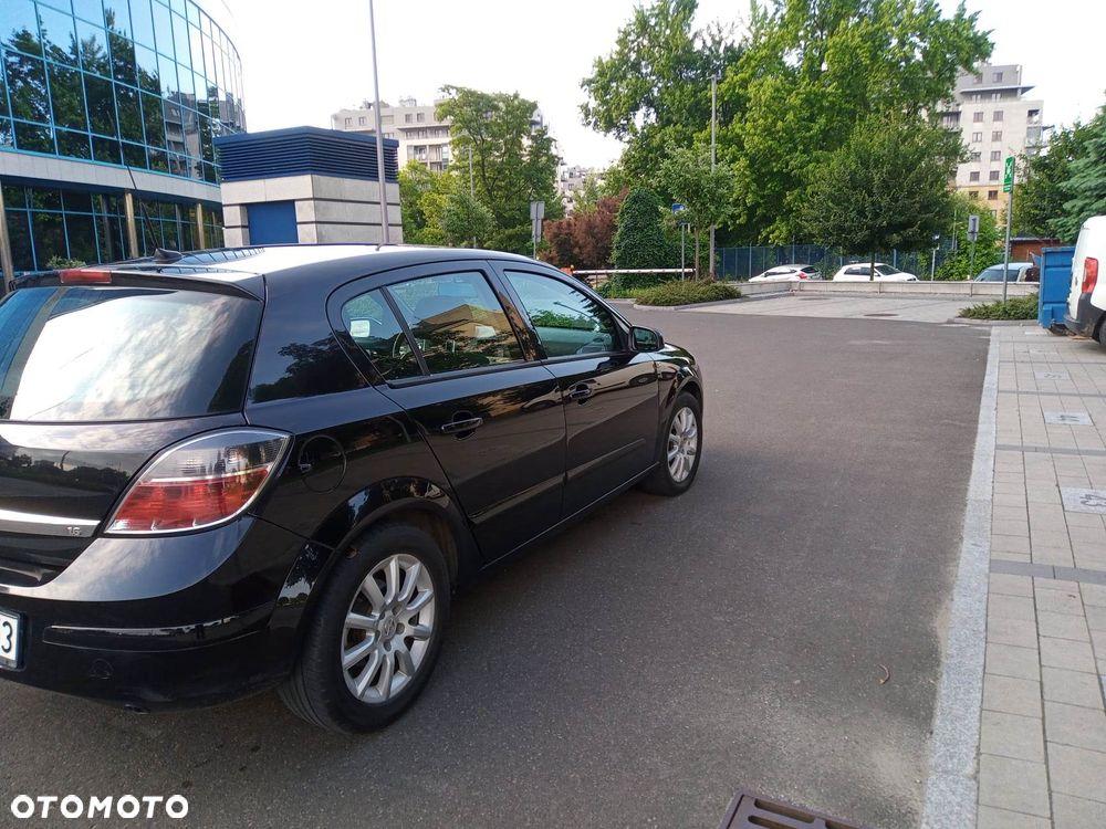 Opel Astra - 4