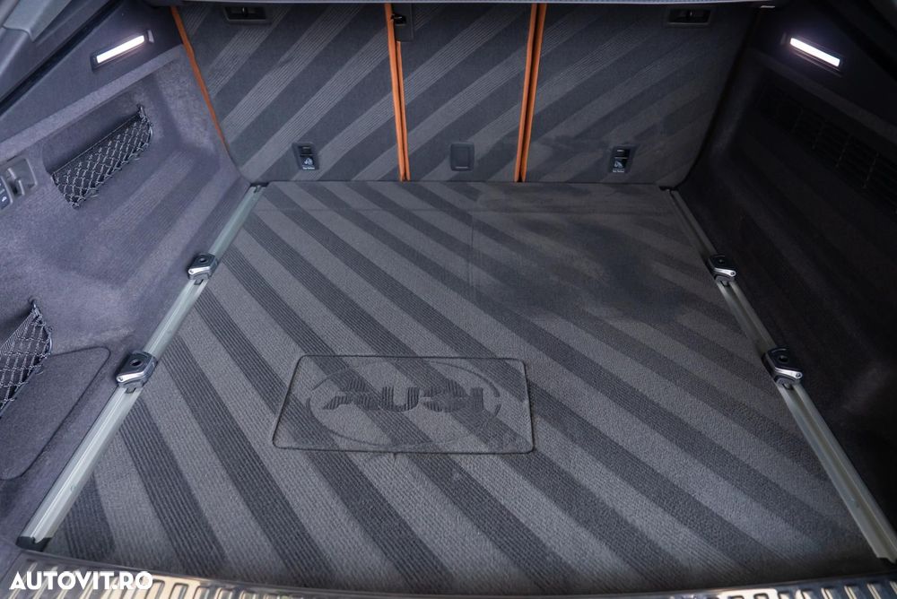 Audi Q8 - 13