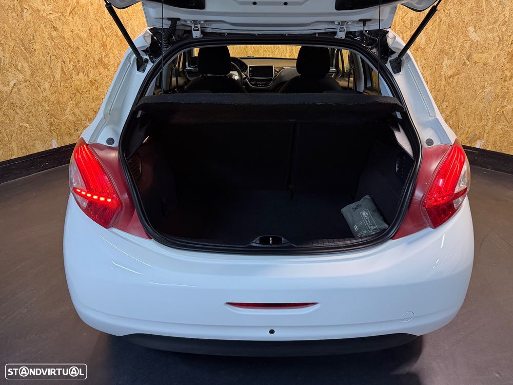 Peugeot 208 1.2 VTi Active - 23