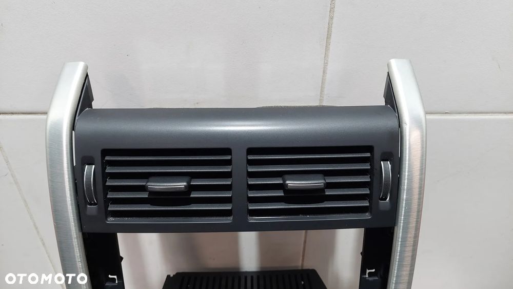 RAMKA NAWIEWY RADIA LAND ROVER DISCOVERY SPORT 2,0 D 180KM R2017 - 2