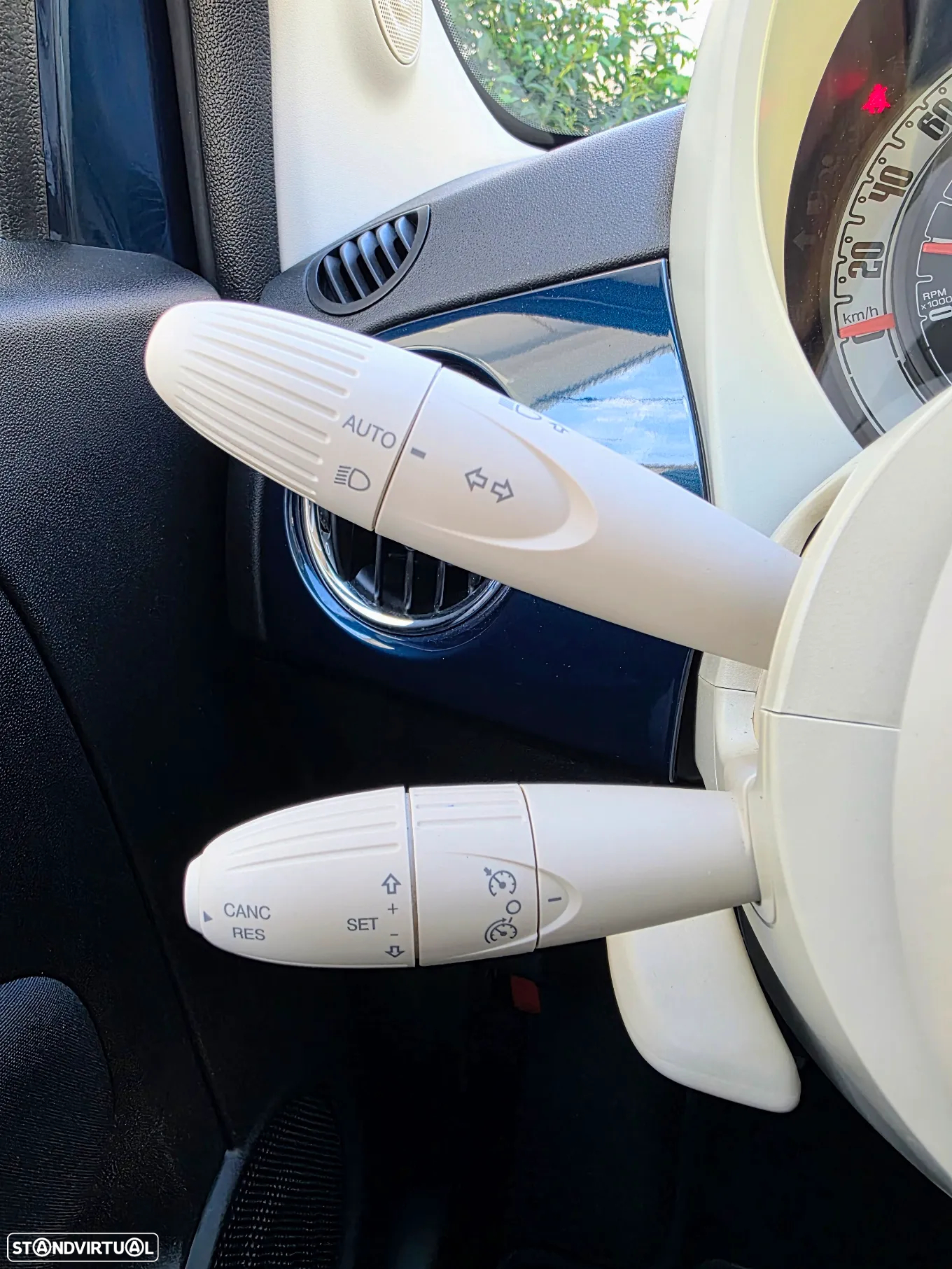 Fiat 500 1.0 Hybrid Lounge - 31