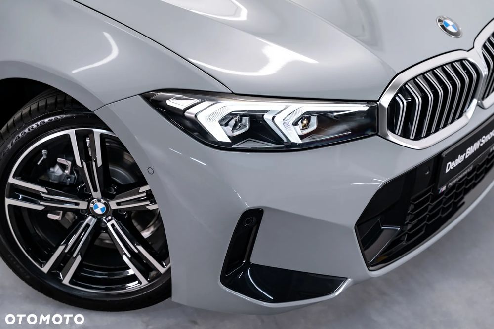 2026 BMW Seria 3 318i M Sport, photograph 9
