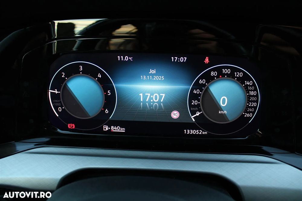 Volkswagen Golf - 15